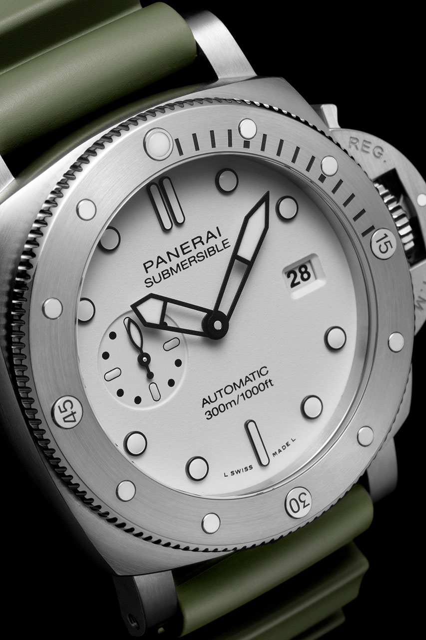 Submersible QuarantaQuattro - PAM01226
