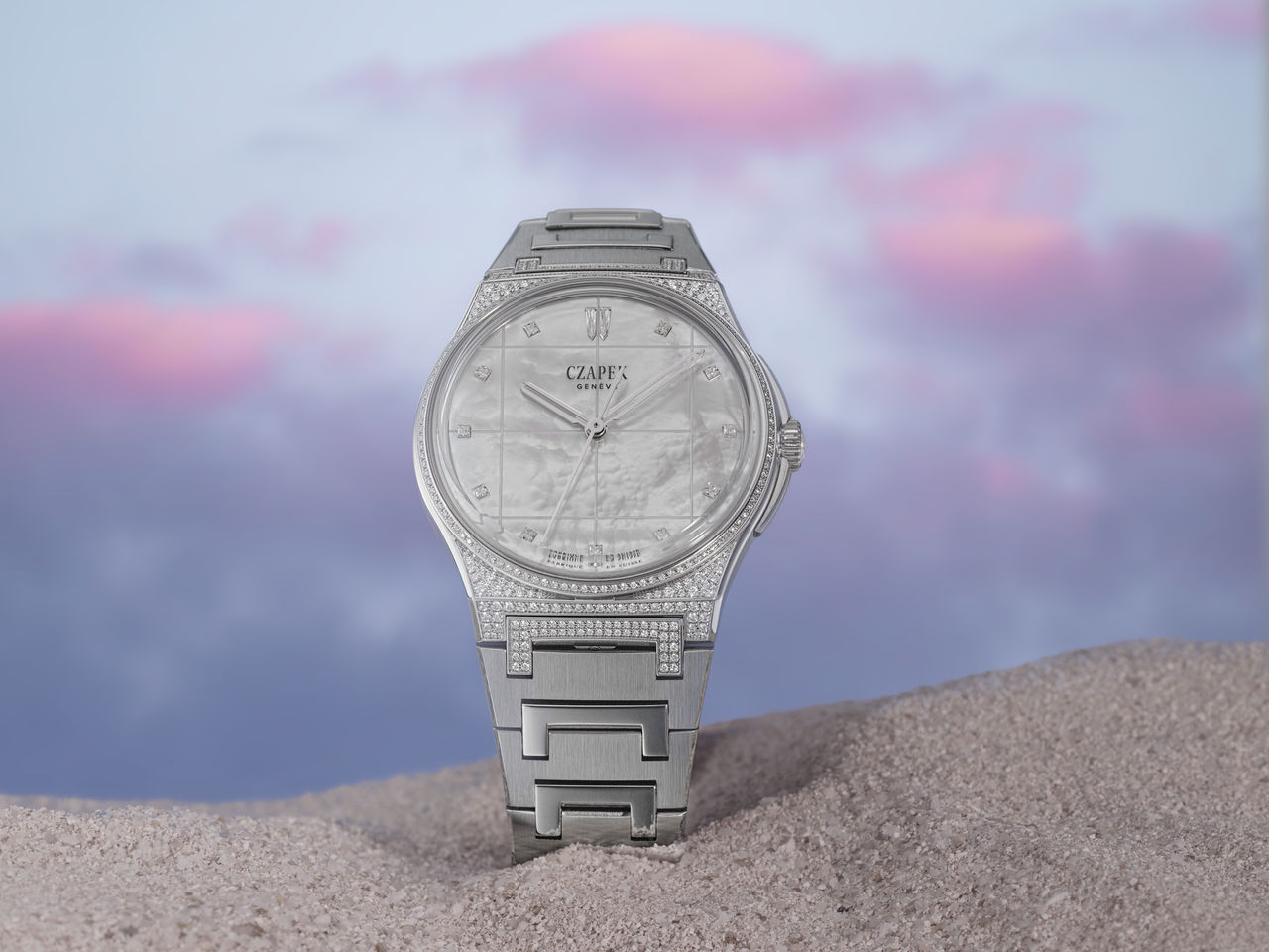 Czapek  Antarctique S Carte des Nuages – Misty White LS01.jpg