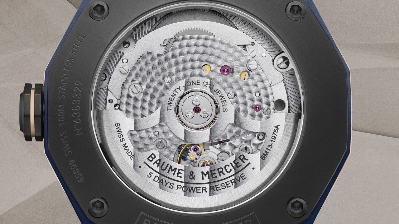 Baume-et-Mercier_Riviera_10769_main_04.jpg