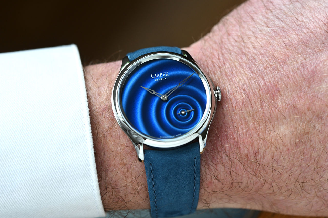 Czapek_Promenade_Goutte_d_Eau_Soldat_Wrist Shot.JPG
