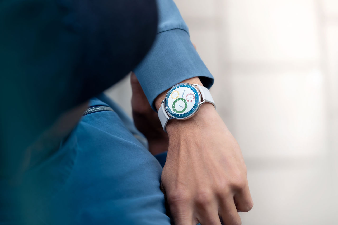 Ressence TYPE 1 Round M - Lifestyle 1.jpg